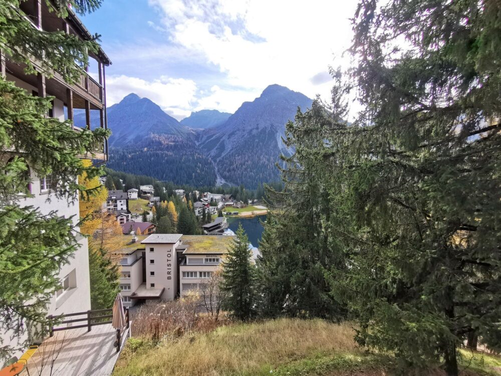 Mit unglaublichem Bergpanorama