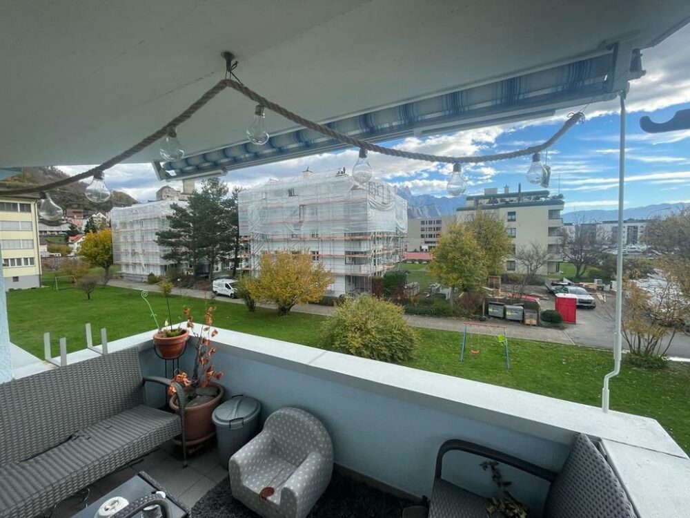 Überdachter Aussensitzplatz