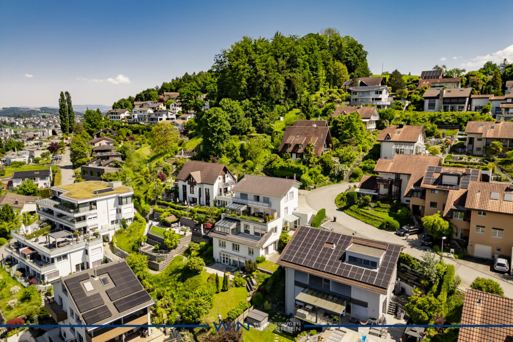 In 5 minutes in the countryside or in the city