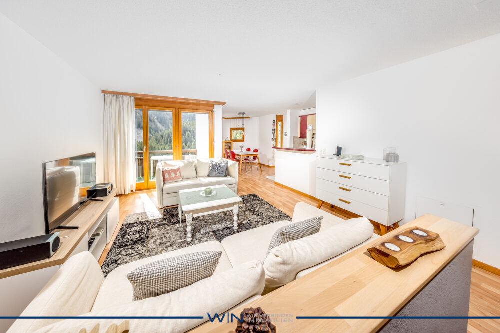 Комнаты залиты светом