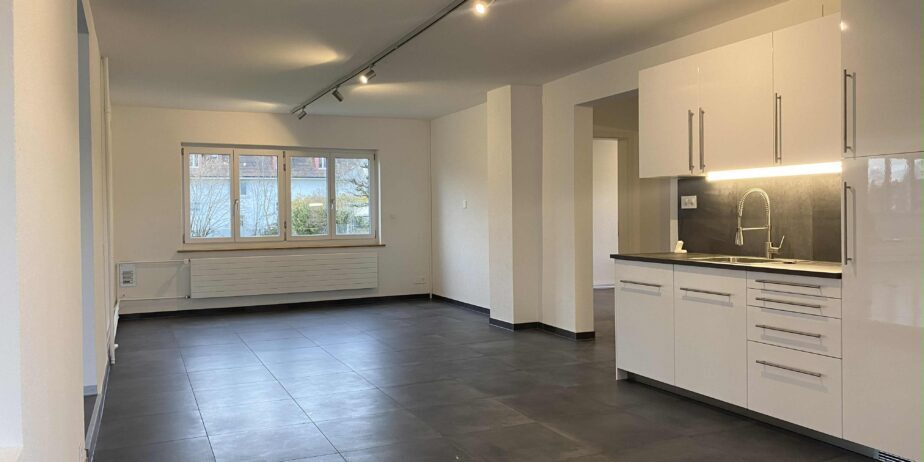 Helle, moderne Büroräume